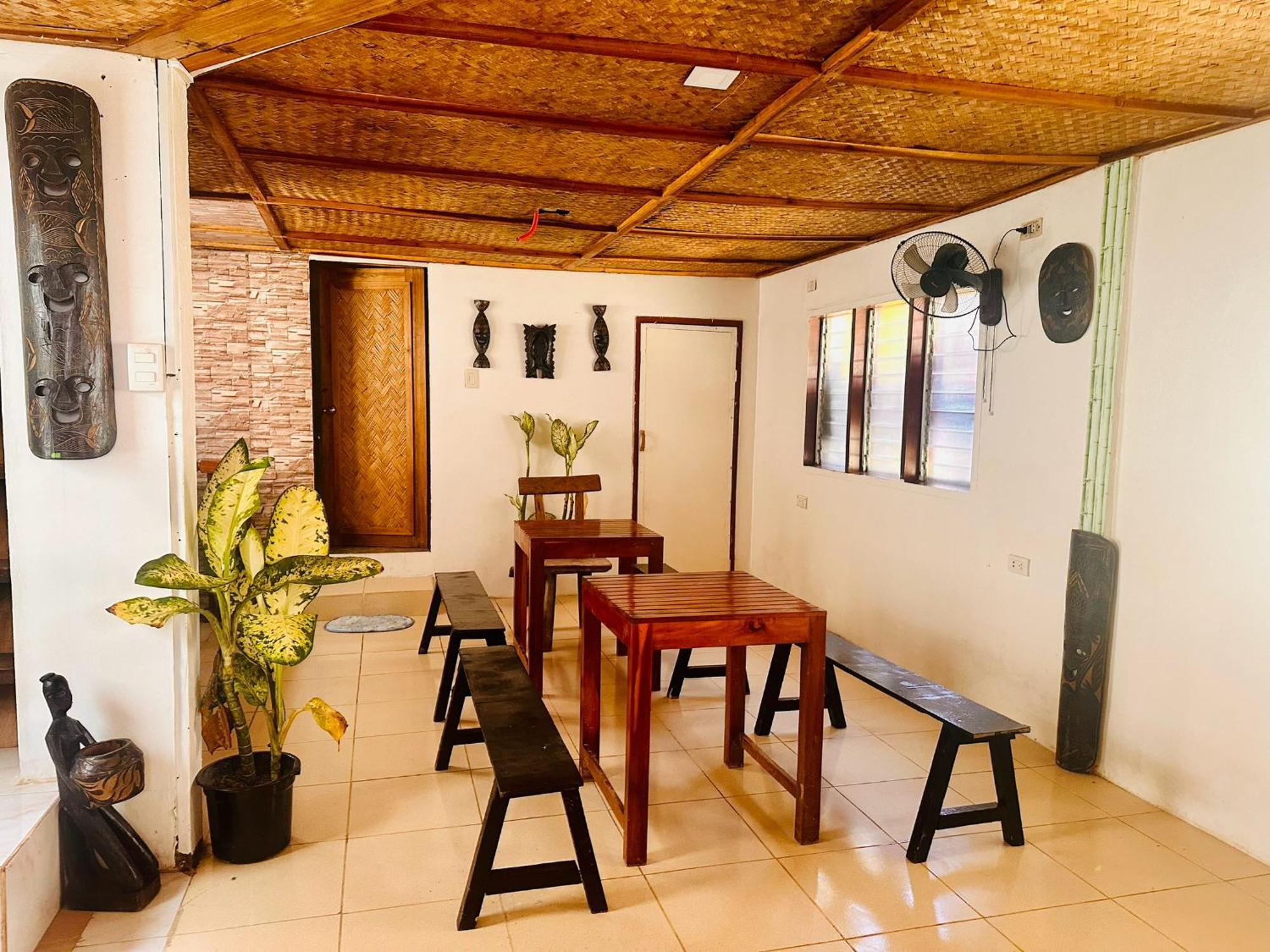 Hangout'S Hostel El Nido Eksteriør bilde